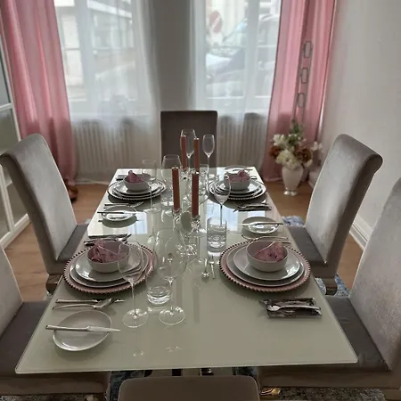 アパート Oststrasse 18 *